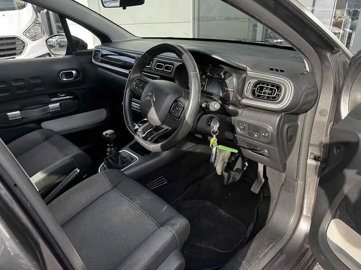 2021-citroen-c3-15bluehdi-shine-big-18
