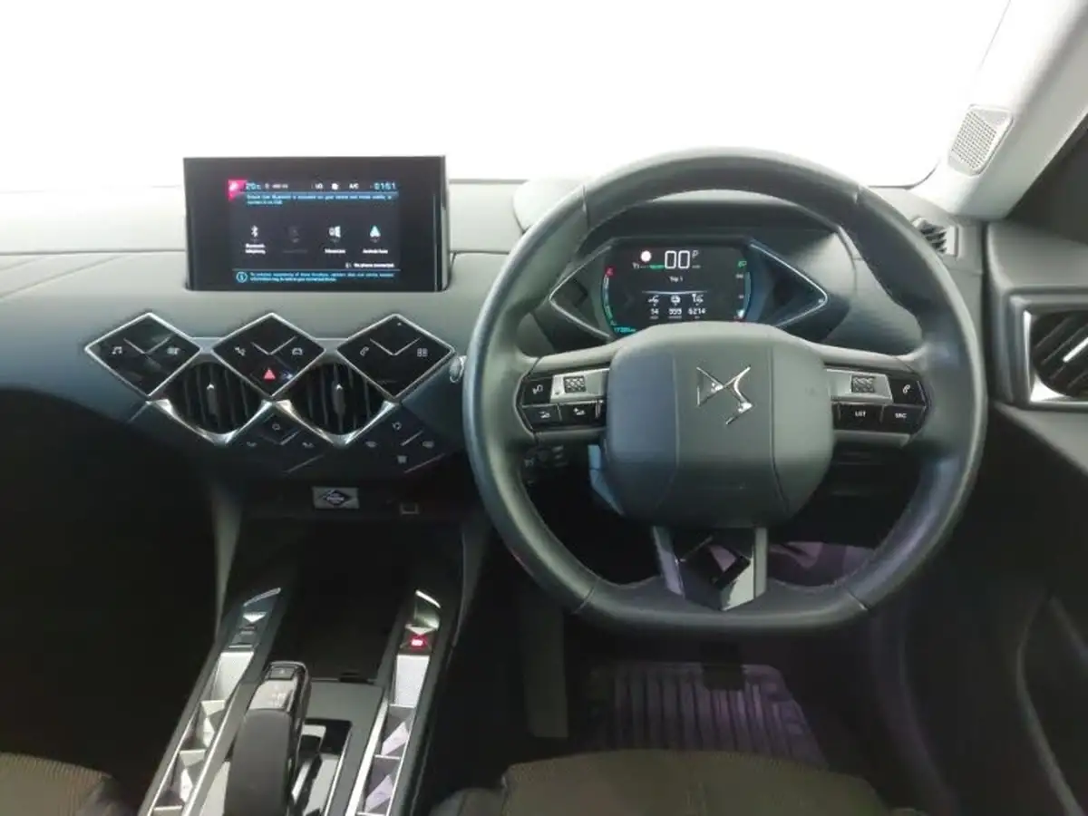 2022-ds-ds-3-crossback-e-tense-bastille-big-6