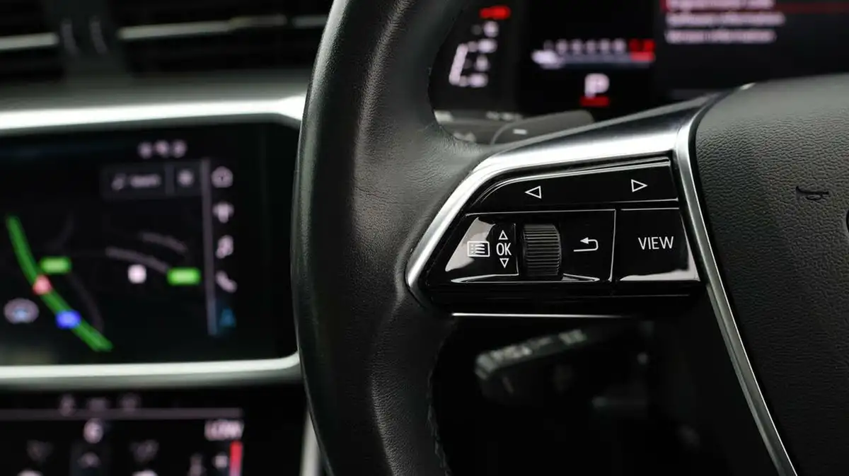 2022-audi-a6-saloon-20-40-tfsi-sport-big-20