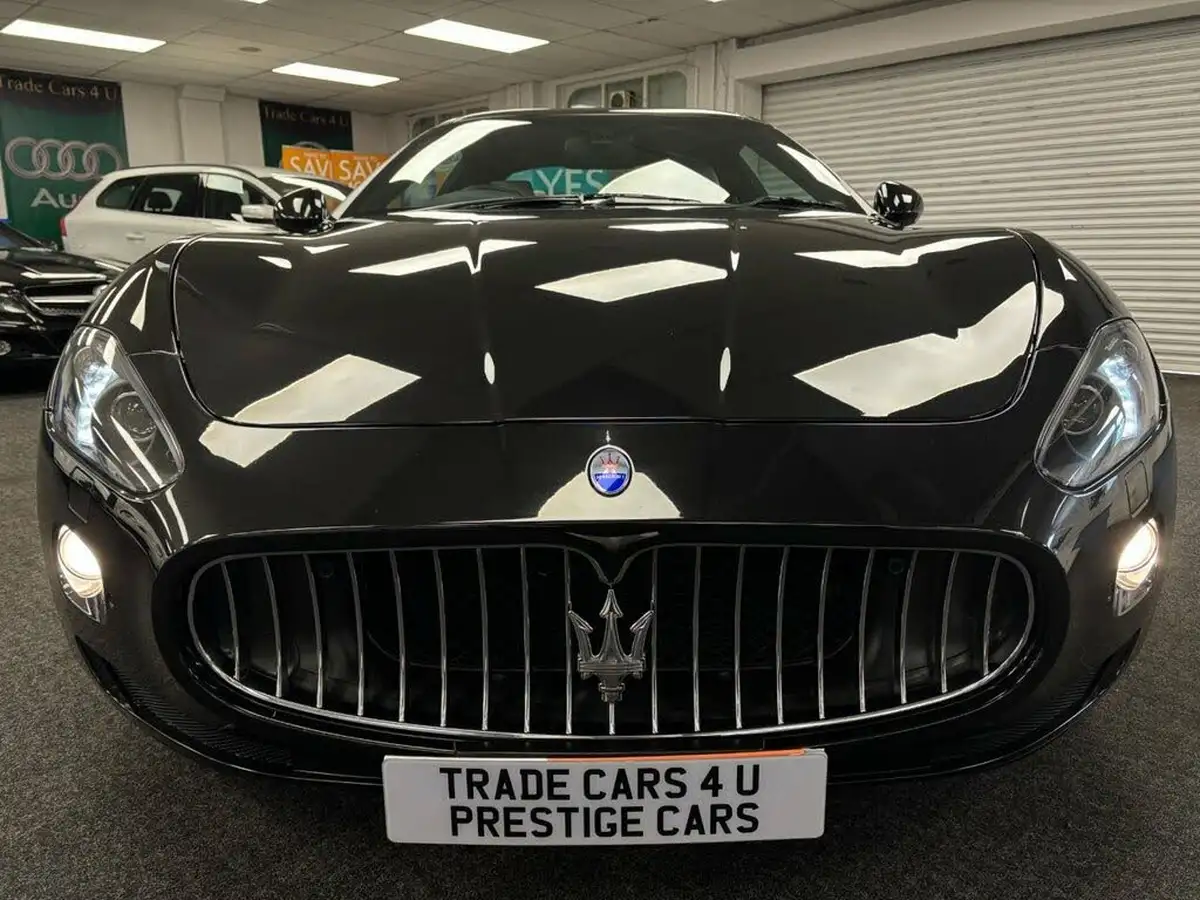 2016-maserati-granturismo-42-big-20