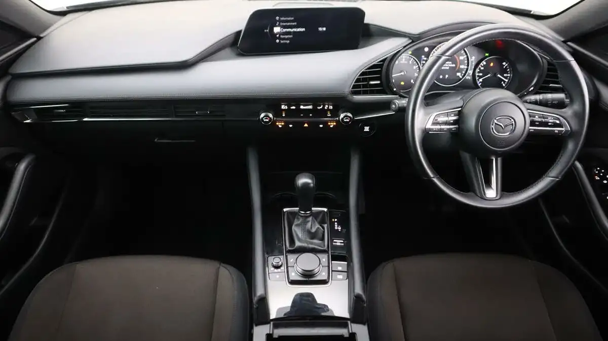 2022-mazda-mazda3-20-se-l-lux-122ps-hatchback-5d-auto-big-12