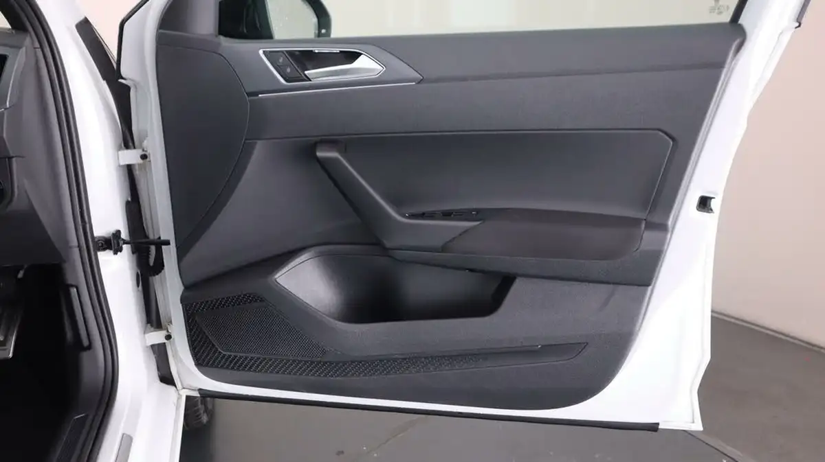 2022-volkswagen-taigo-10-tsi-r-line-dsg-big-15