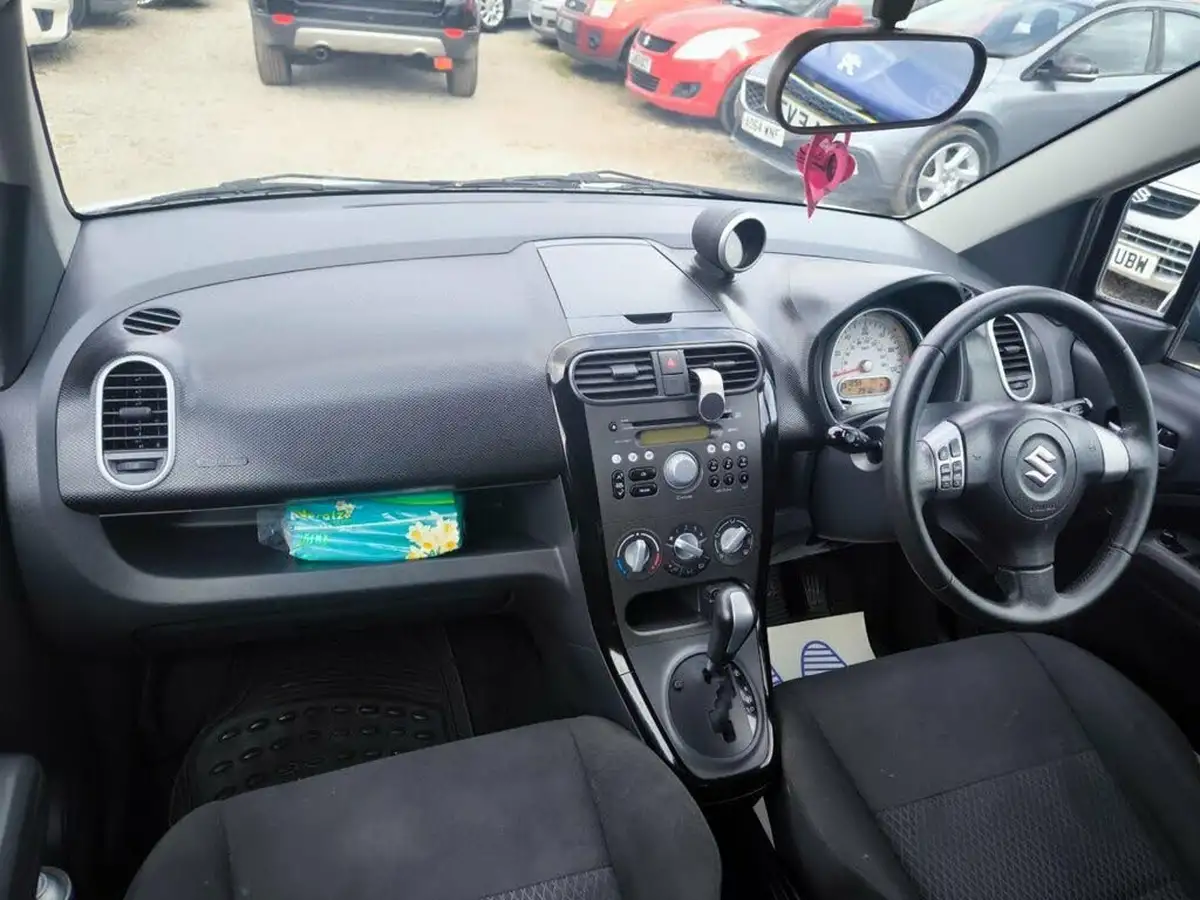 2012-suzuki-splash-12-sz4-auto-big-12