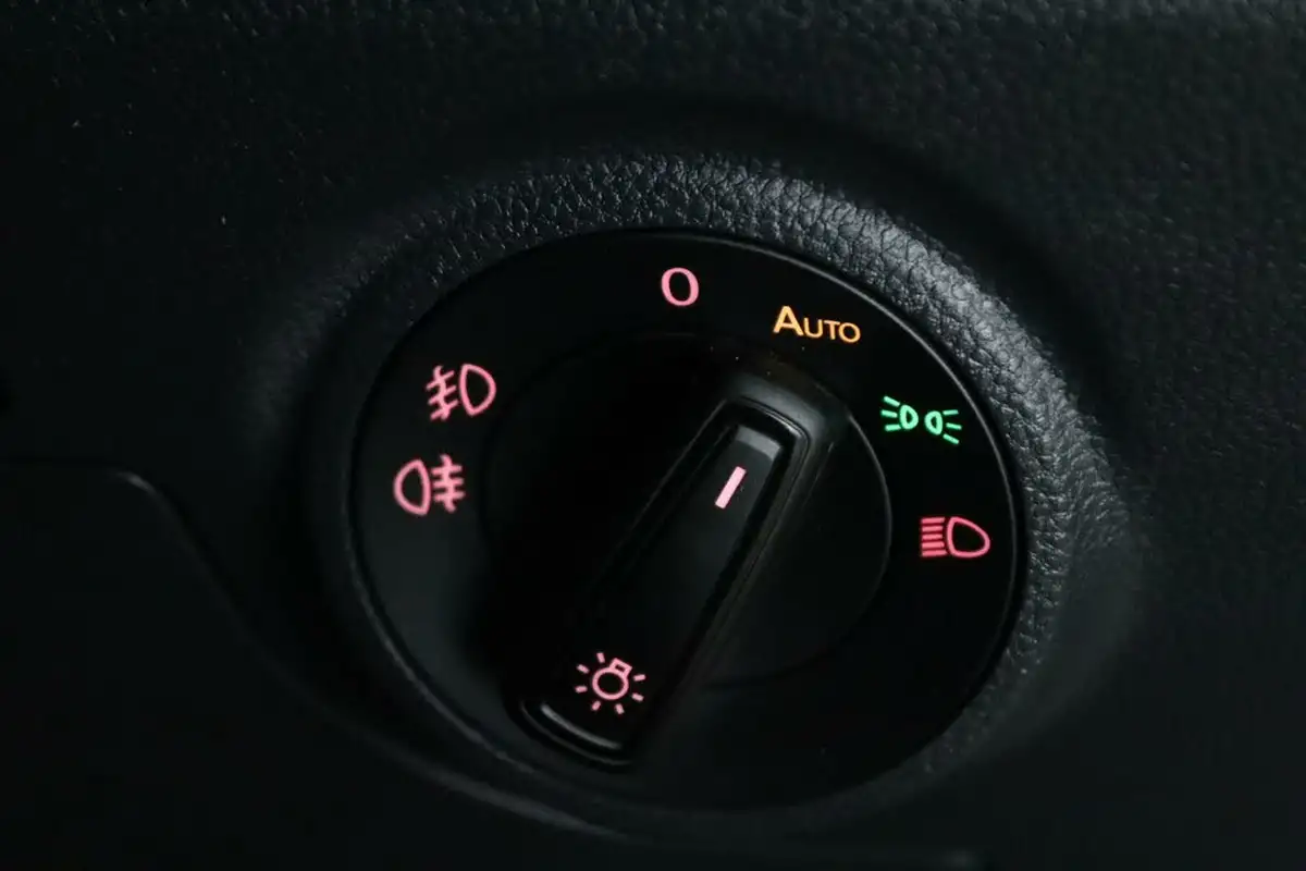 2023-seat-arona-10-tsi-fr-sport-dsg-big-18