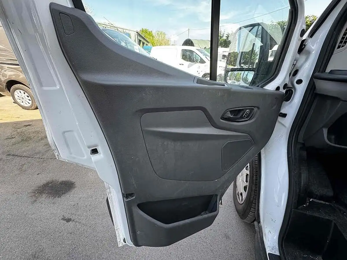 2021-ford-transit-20tdci-350-l2h3-trend-130pseu6dt-panel-van-big-22