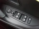 2023-peugeot-2008-suv-small-13