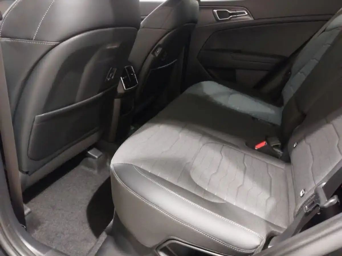2024-kia-sportage-16-t-gdi-3-207bhp-hev-auto-big-5