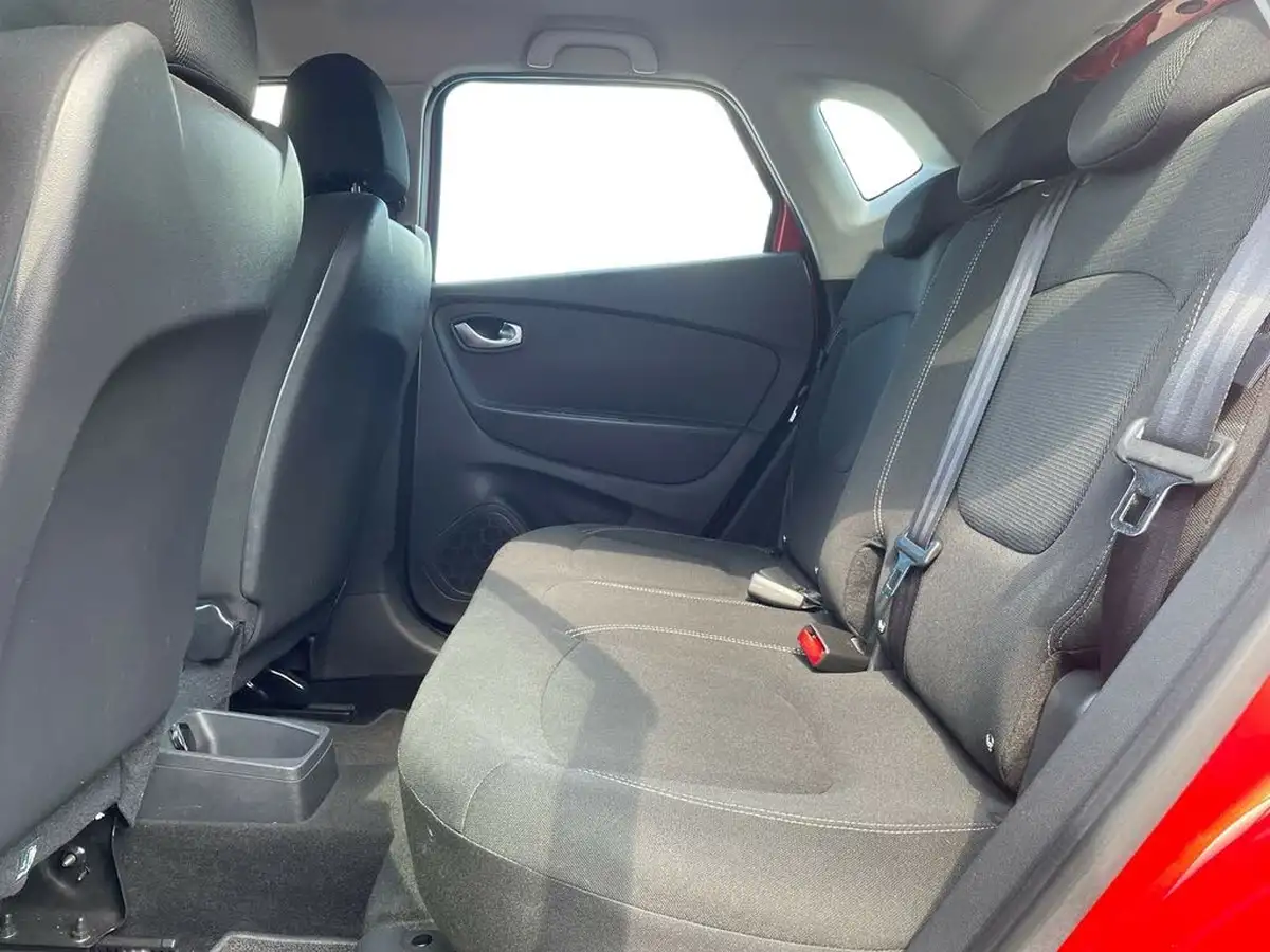 2018-renault-captur-15dci-play-big-10