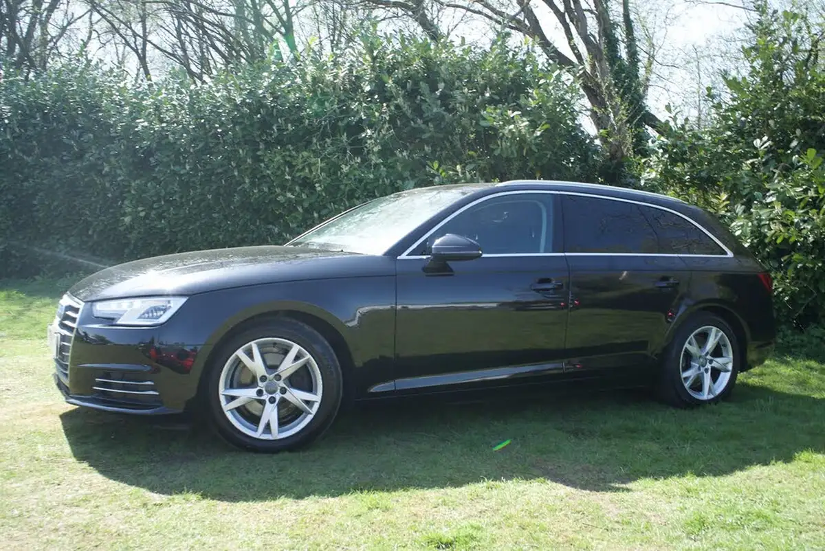 2016-audi-a4-avant-20tdi-ultra-sport-150ps-big-7