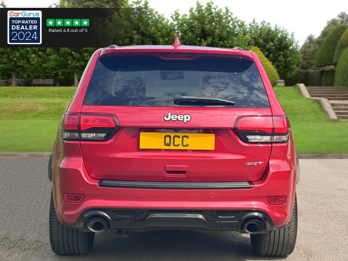2017-jeep-grand-cherokee-64-hemi-srt-big-4