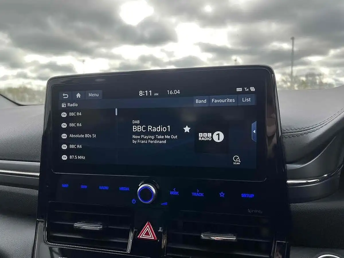 2020-hyundai-kona-e-premium-136ps-39kwh-big-4