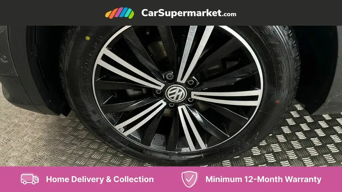 2018-volkswagen-tiguan-20tdi-se-navigation-150ps-ss-dsg-big-18
