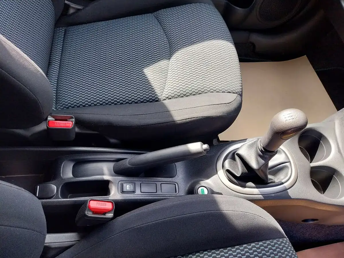 2014-nissan-note-12-acenta-premium-80ps-big-15