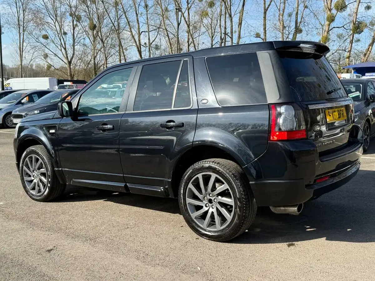2011-land-rover-freelander-2-22sd4-sport-le-big-20