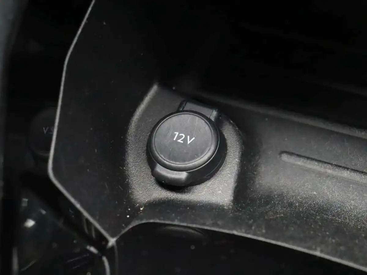 2020-peugeot-2008-suv-15-bluehdi-gt-line-big-40
