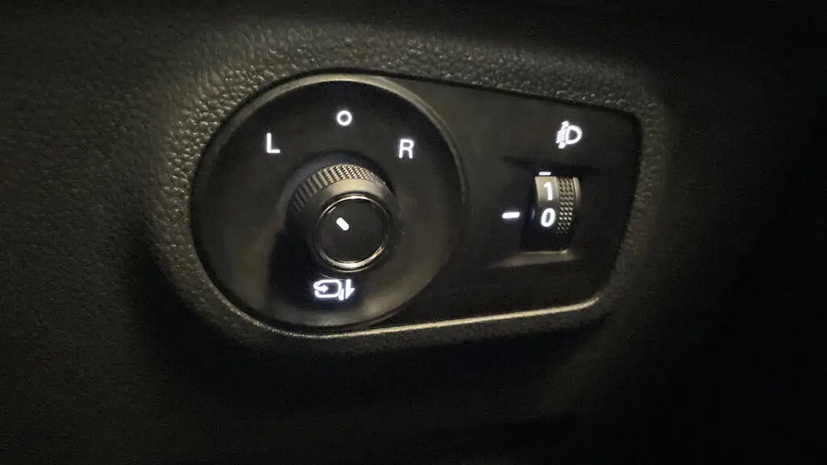 2024-mg-zs-suv-15-vti-tech-exclusive-big-29