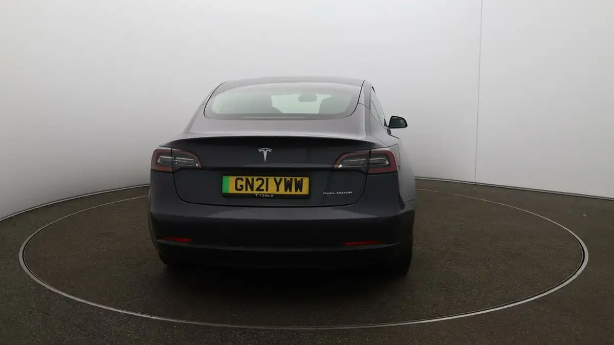 2021-tesla-model-3-e-long-range-4x4-big-48