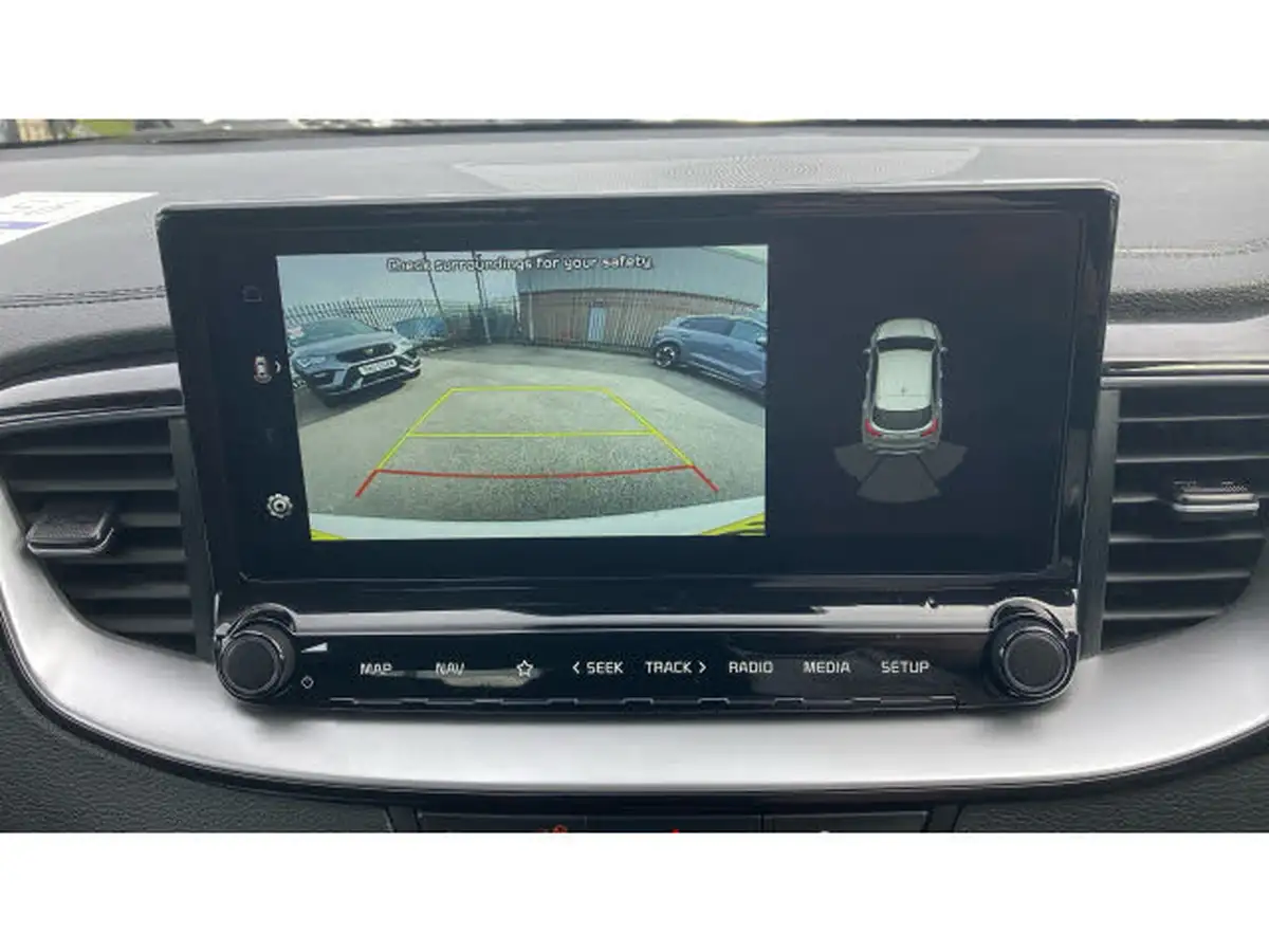2022-kia-xceed-15-t-gdi-3-big-46