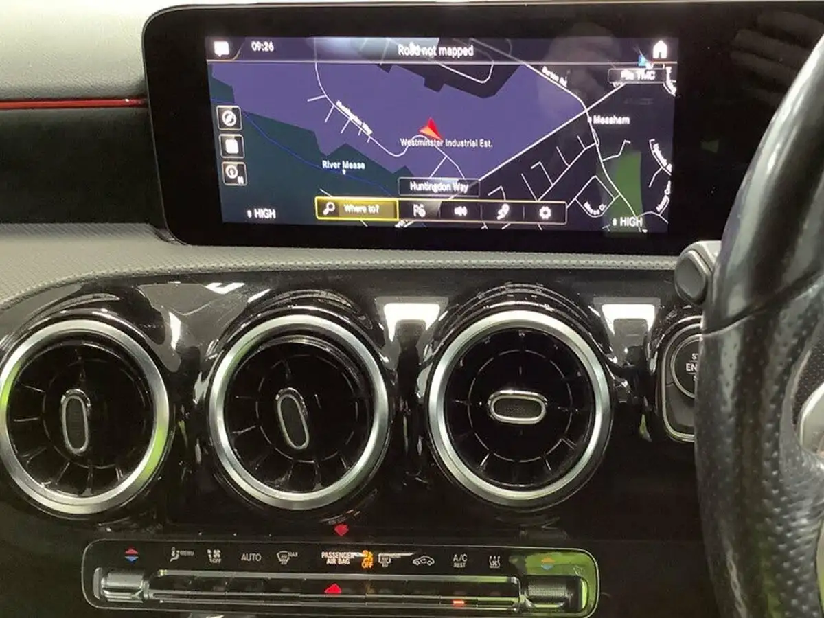 2021-mercedes-benz-a-class-13-a250e-amg-line-executive-saloon-4d-big-4