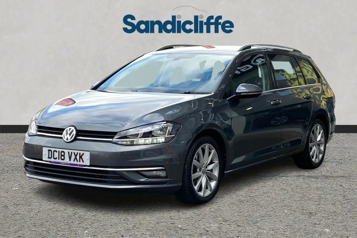 2018-volkswagen-golf-20tdi-gt-estate-5d-dsg-big-7
