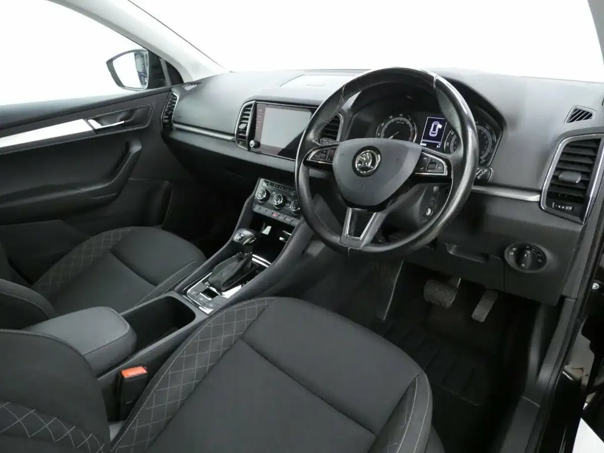 2018-skoda-karoq-10-tsi-se-ss-dsg-big-7