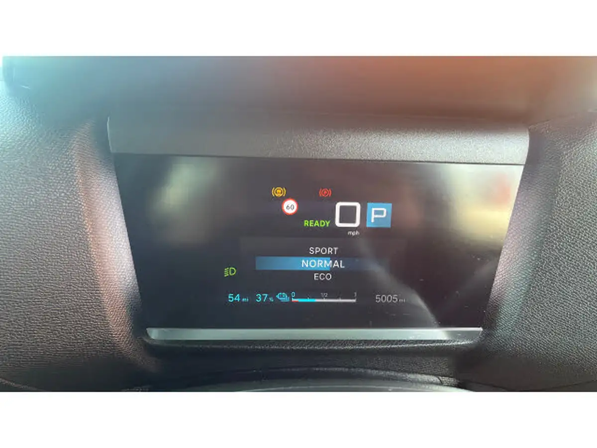 2024-citroen-c4-e-e-series-156ps-54kwh-big-20