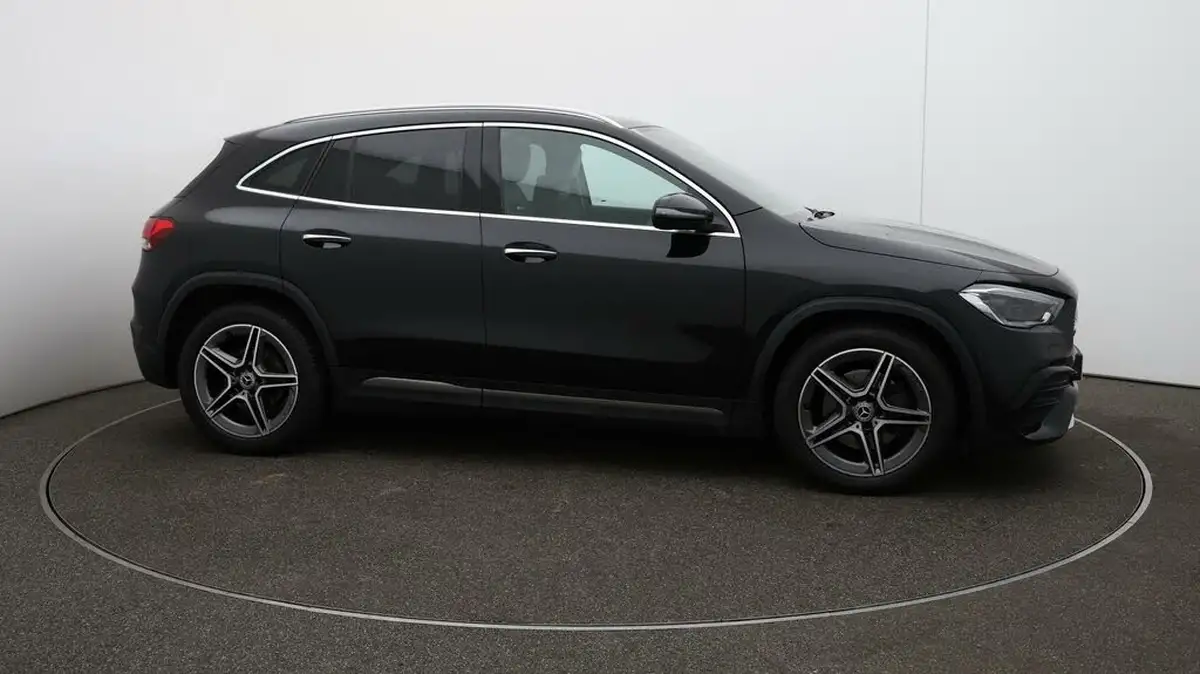 2021-mercedes-benz-gla-class-13-gla-180-amg-line-premium-plus-1332cc-big-42