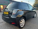 2014-toyota-yaris-15-vvt-i-icon-hybrid-small-3