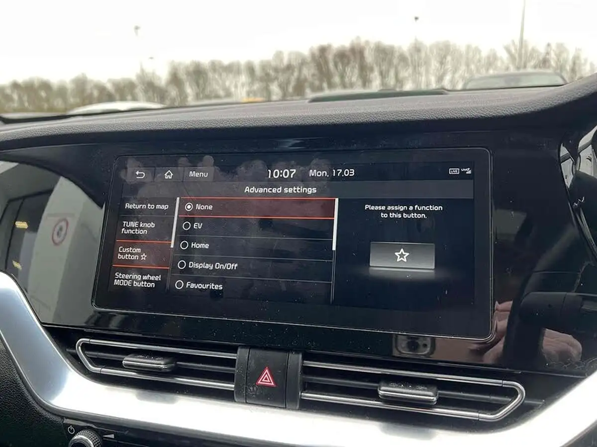 2021-kia-e-niro-ev-4-big-38