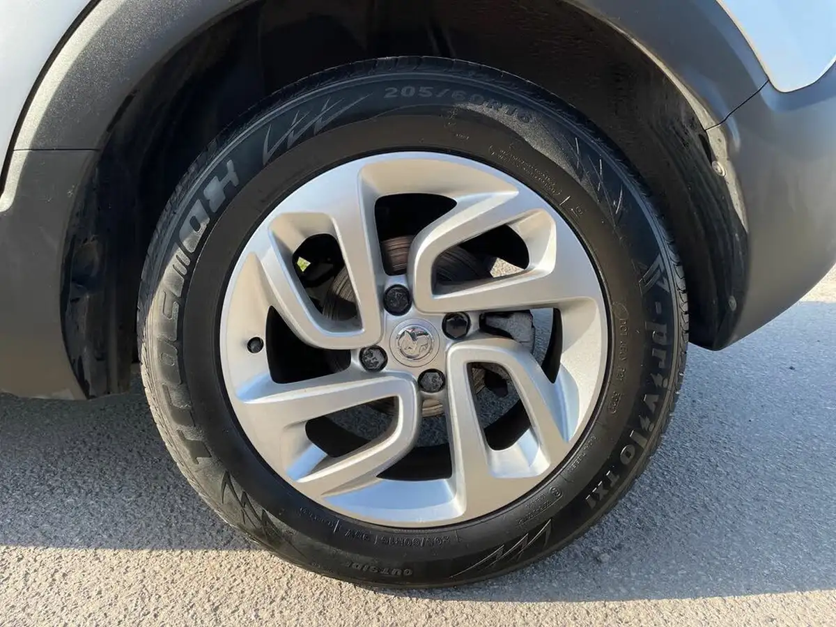 2019-vauxhall-crossland-x-12-se-83ps-big-14
