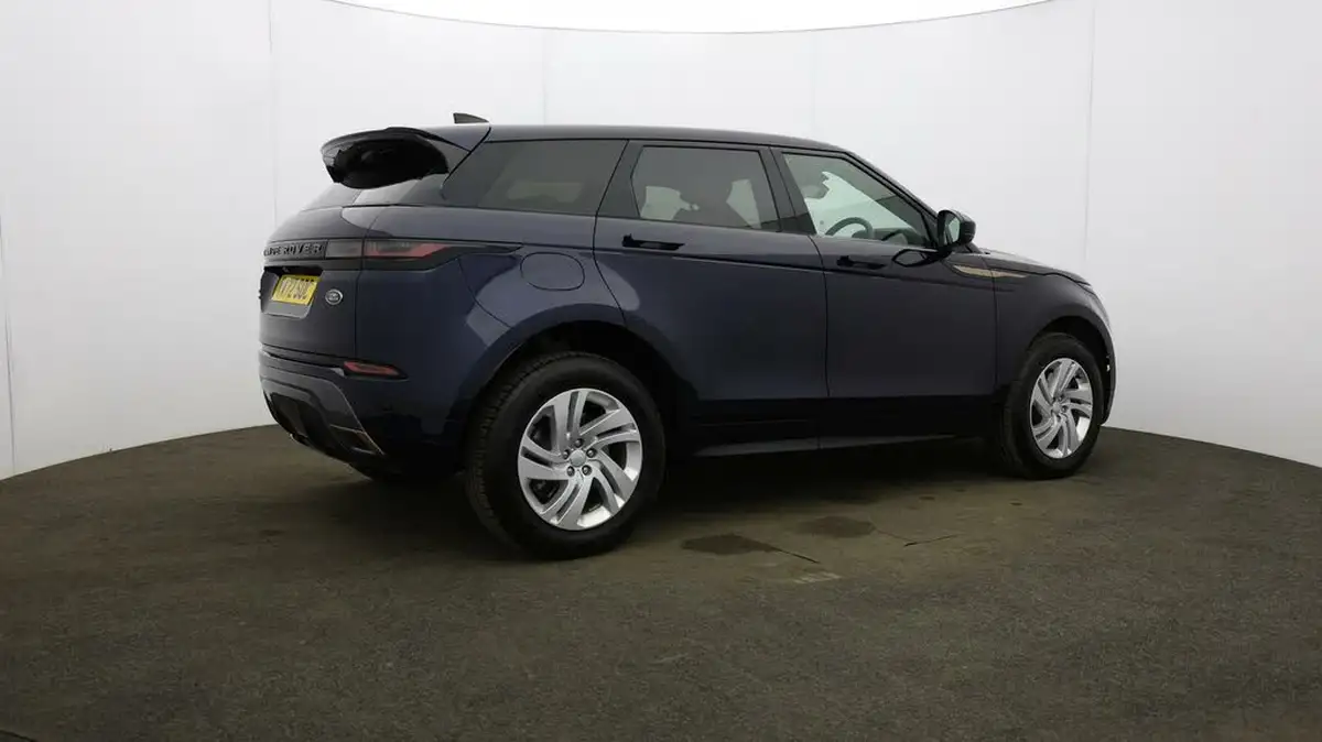 2022-land-rover-range-rover-evoque-15-p300e-r-dynamic-s-big-48