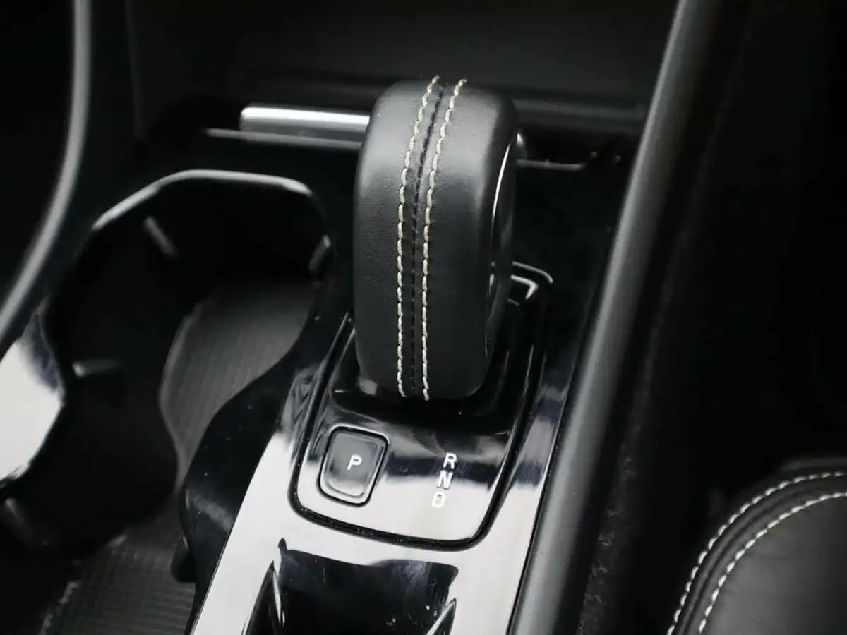 2021-volvo-xc40-15-t3-r-design-161bhp-auto-big-22