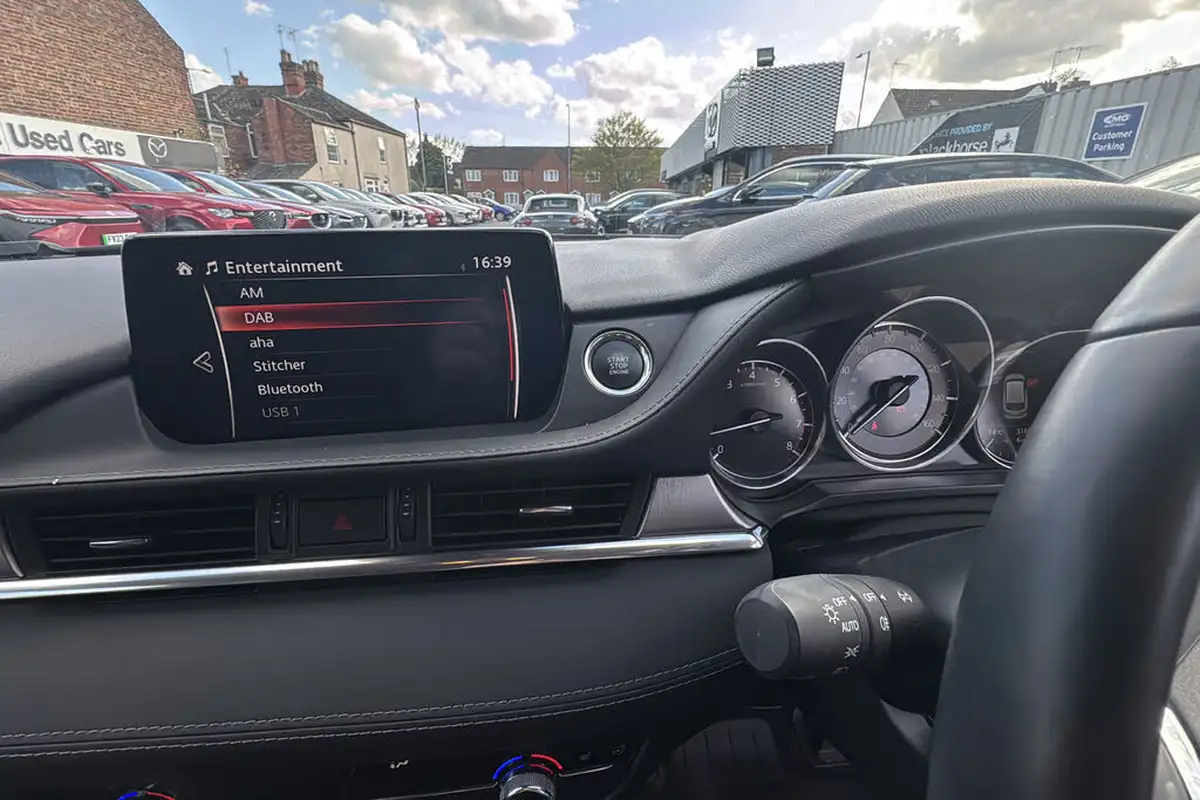 2019-mazda-mazda6-20-skyactiv-g-sport-nav-tourer-5d-big-20