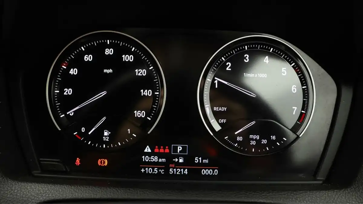 2019-bmw-1-series-15-118i-m-sport-shadow-edition-5d-auto-big-9