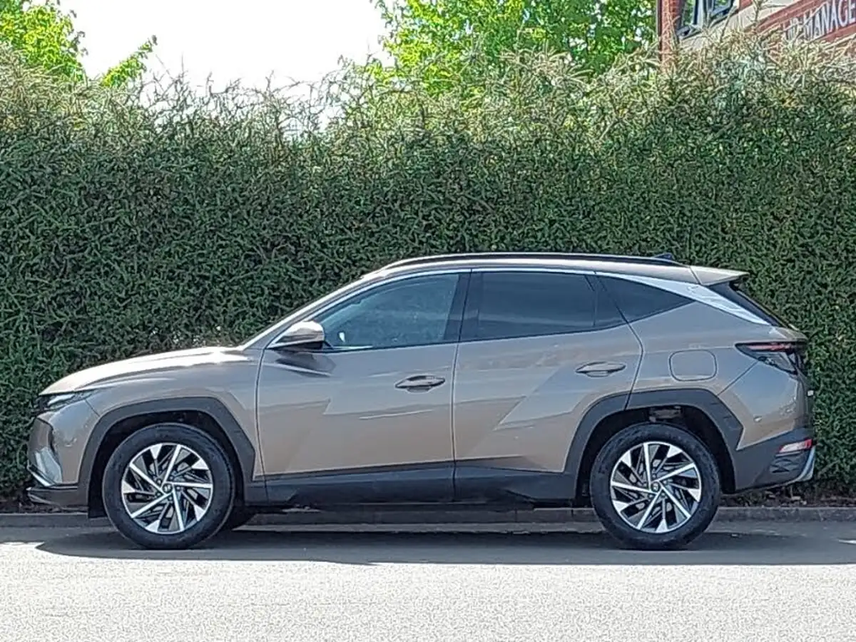 2022-hyundai-tucson-16-t-gdi-premium-150ps-big-3