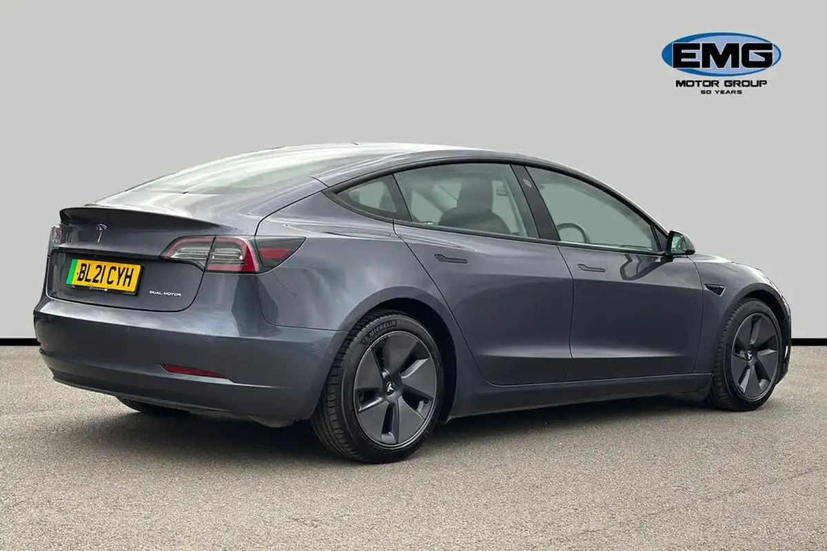 2021-tesla-model-3-e-long-range-4x4-big-5