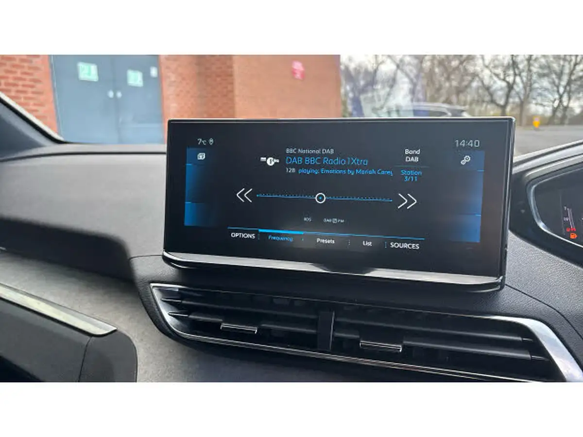 2023-peugeot-3008-suv-15-bluehdi-gt-eat8-big-26