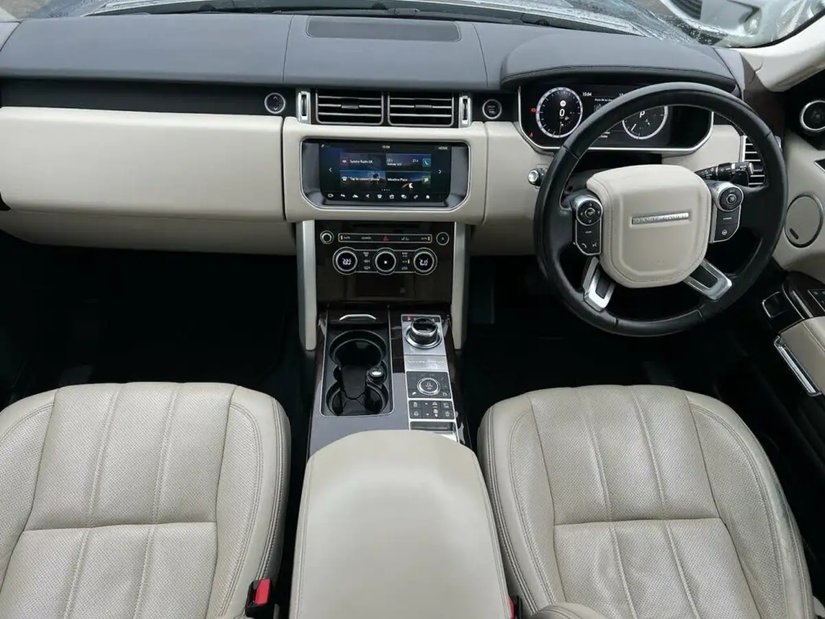 2017-land-rover-range-rover-30tdv6-vogue-se-258bhp-awd-big-17