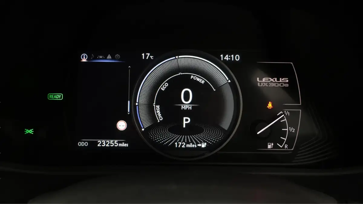 2022-lexus-ux-300e-e-ux-201bhp-big-10