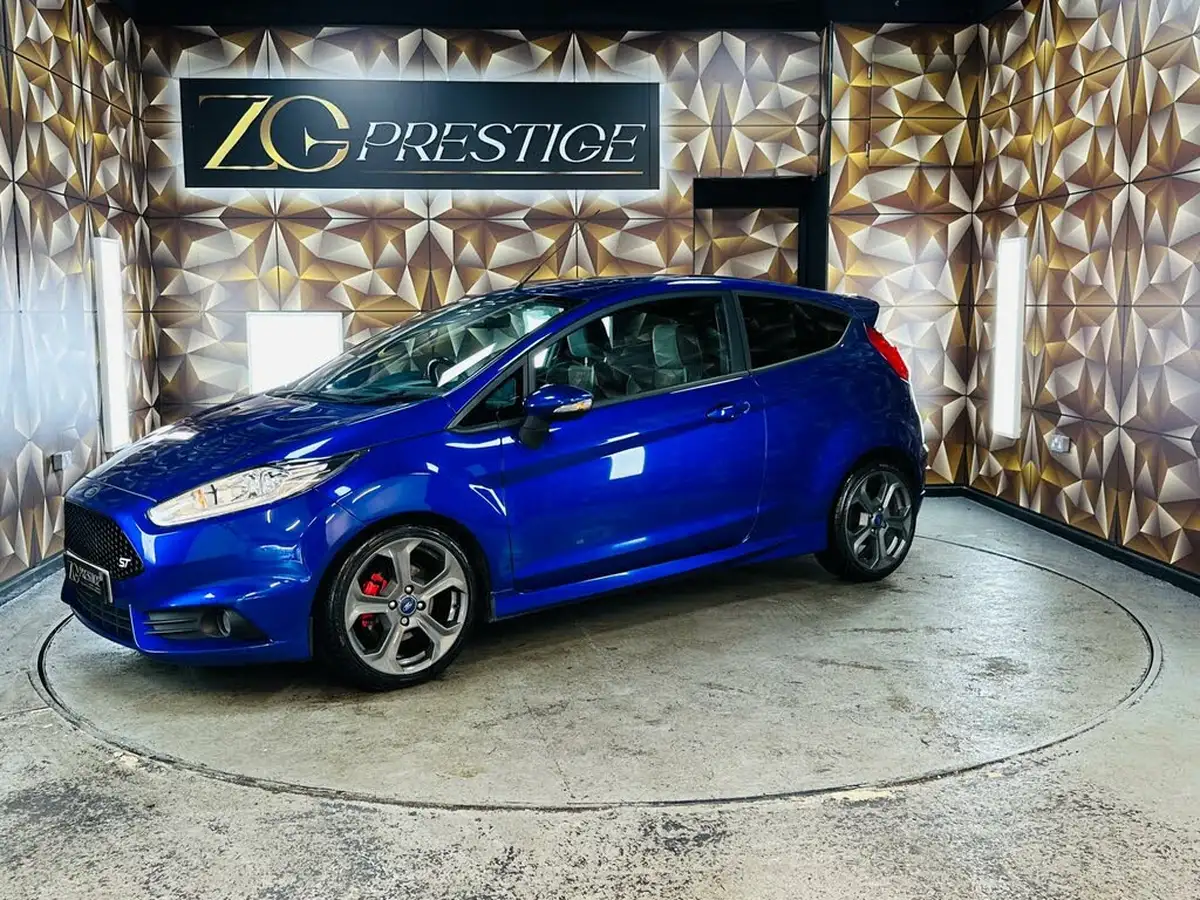 2016-ford-fiesta-16-st-2-3d-big-40