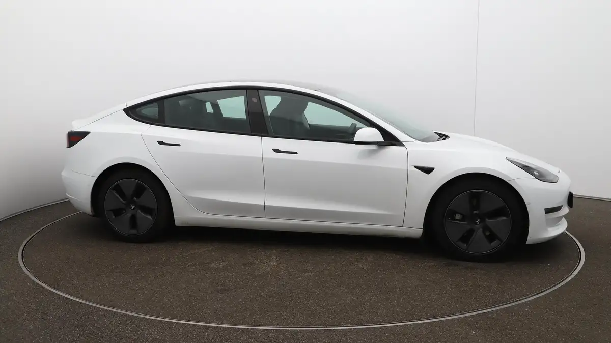 2021-tesla-model-3-e-long-range-4x4-big-41