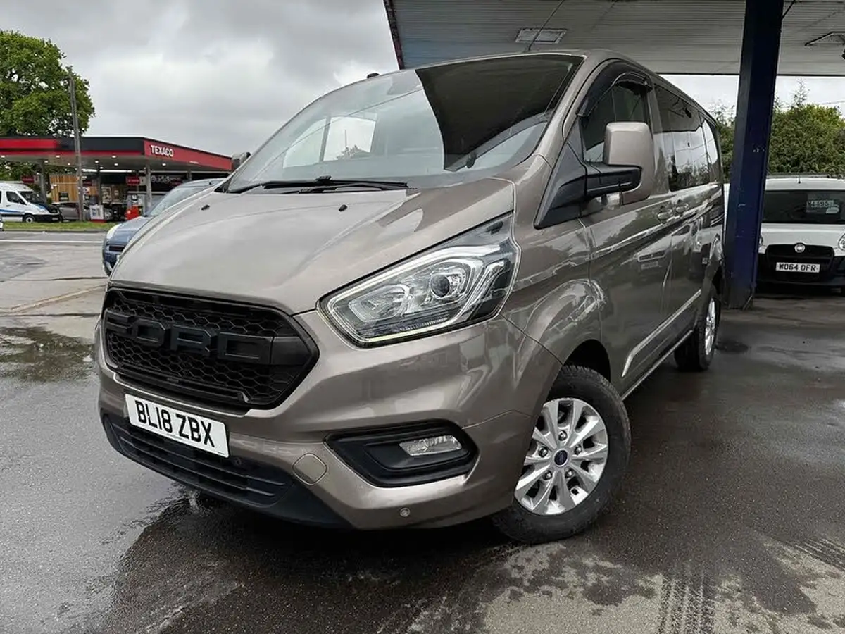 2018-ford-transit-custom-20tdci-320-l1h1-limited-130pseu6-double-cab-in-van-big-1