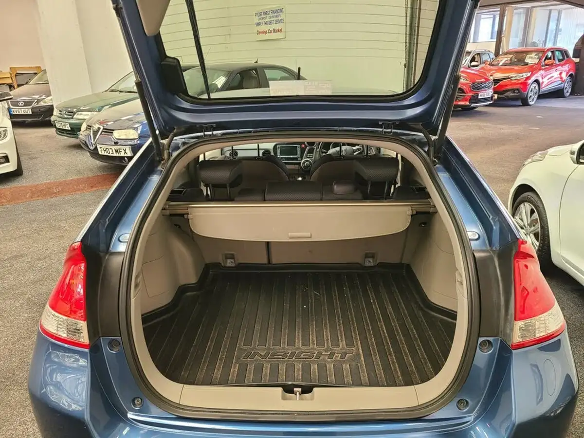 2009-honda-insight-13-es-t-big-6