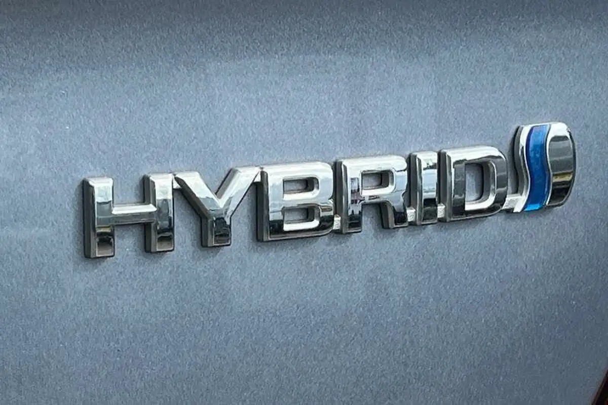 2022-toyota-c-hr-18-vvt-i-design-big-23