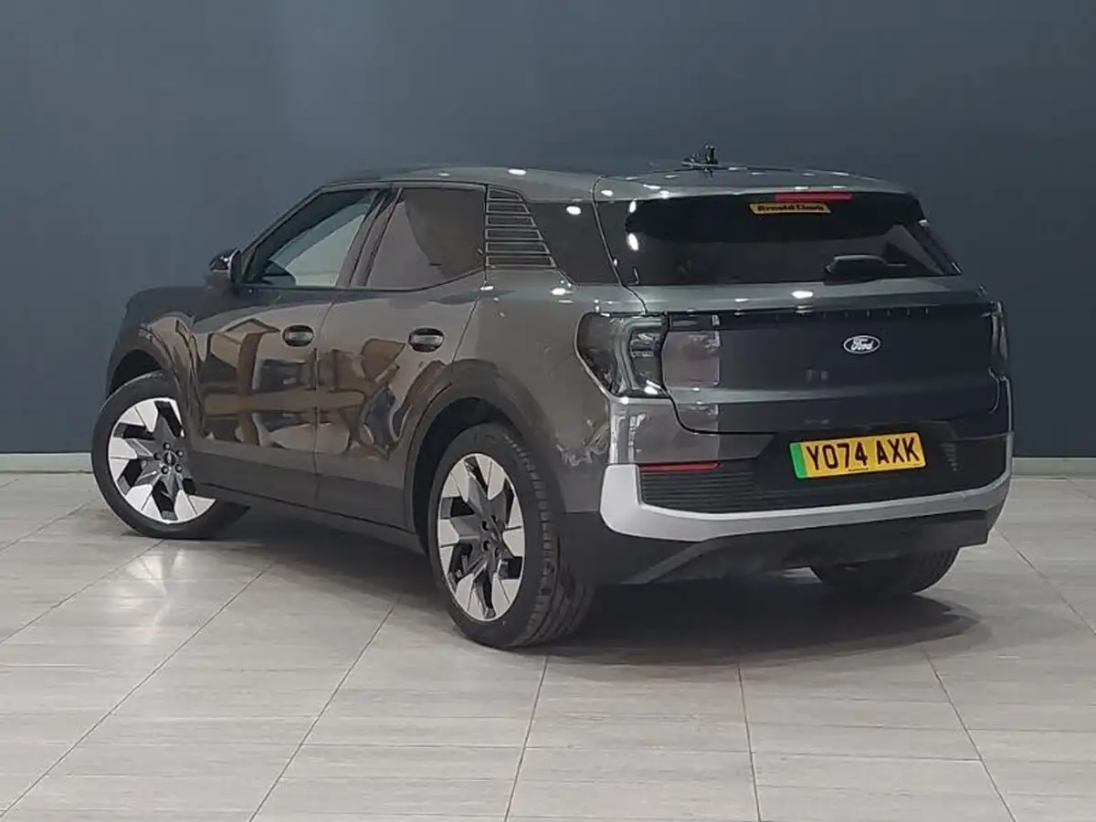 2024-ford-explorer-e-premium-286ps-77kwh-big-1