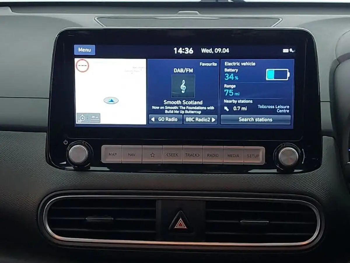 2020-hyundai-kona-e-premium-204ps-big-9