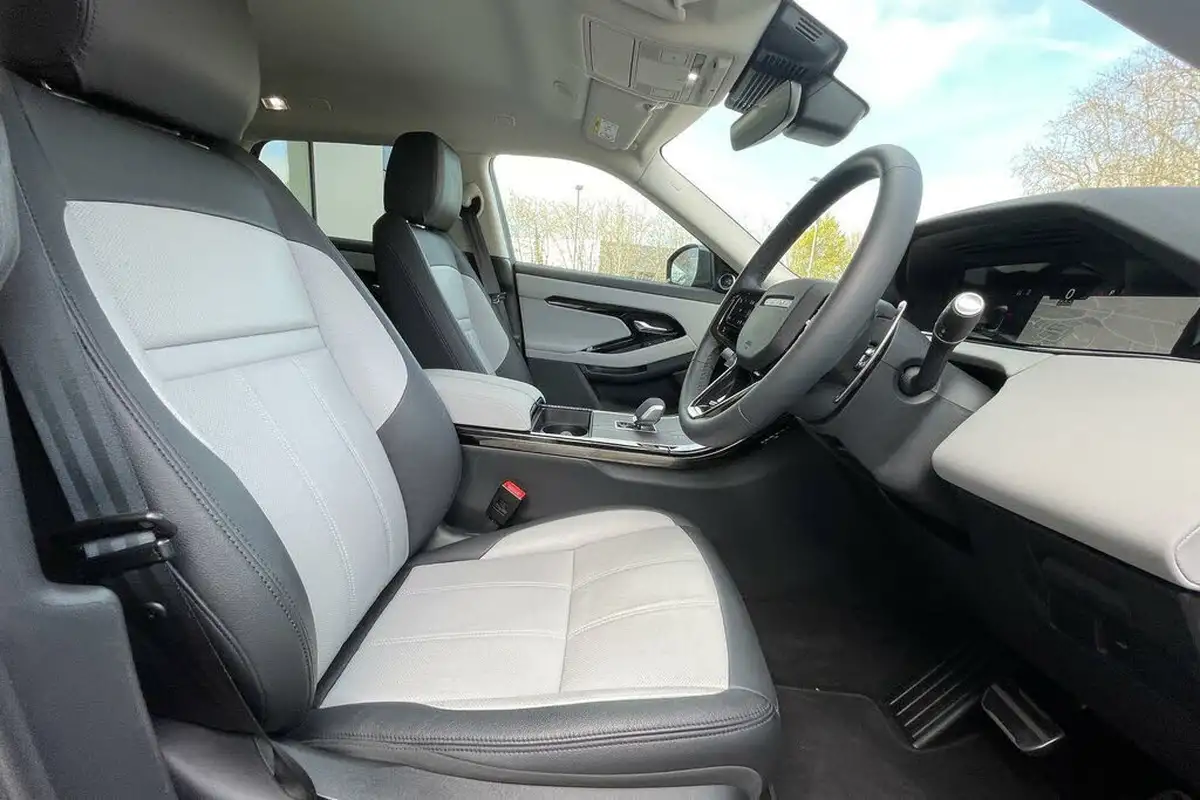 2024-land-rover-range-rover-evoque-20-d200-dynamic-se-big-8