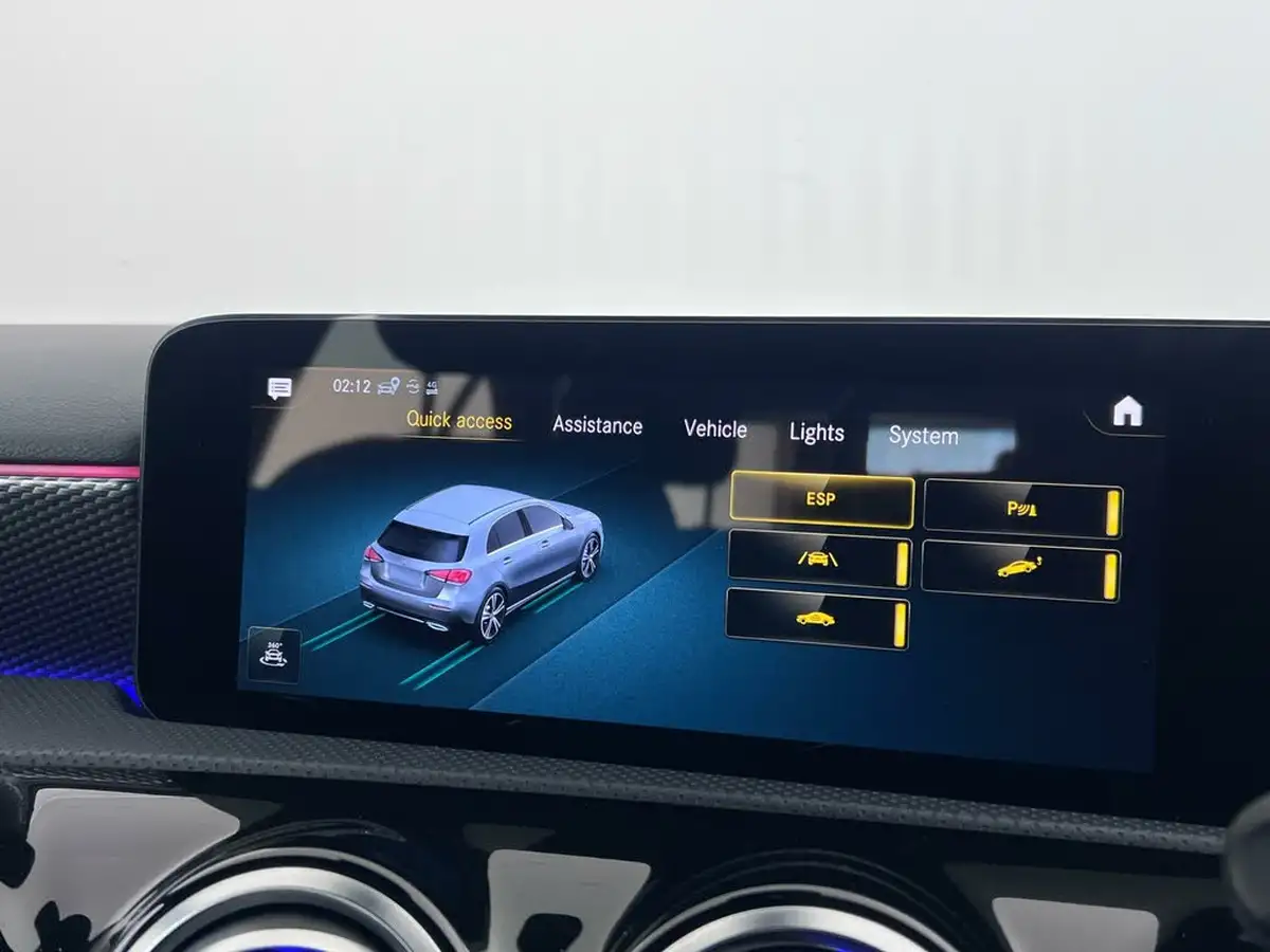 2019-mercedes-benz-a-class-15d-a180d-sport-premium-hatchback-5d-7g-dct-big-31