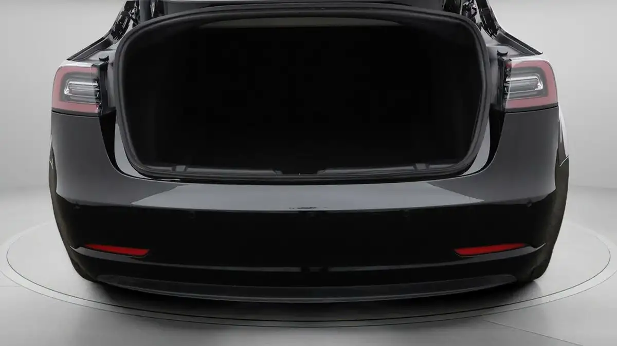 2021-tesla-model-3-e-long-range-4x4-big-16