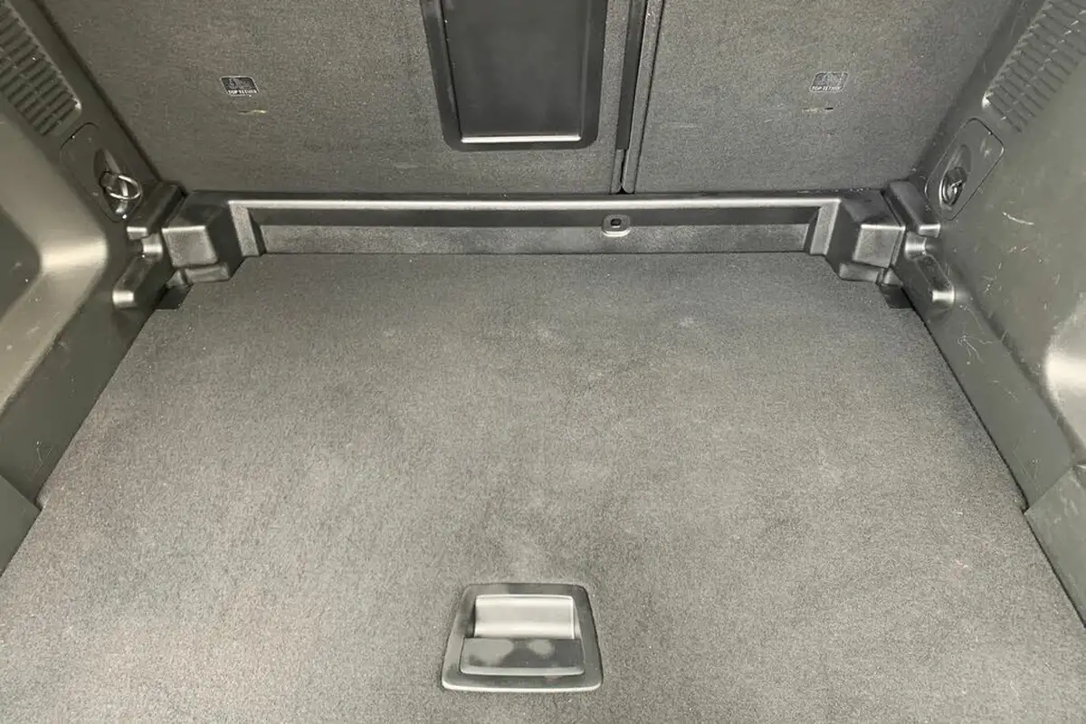 2019-vauxhall-grandland-x-12-tech-line-nav-big-13